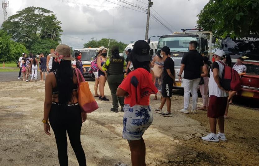 40 personas se dirigían en un bus intermunicipal desde Cartagena a un paseo de piscina