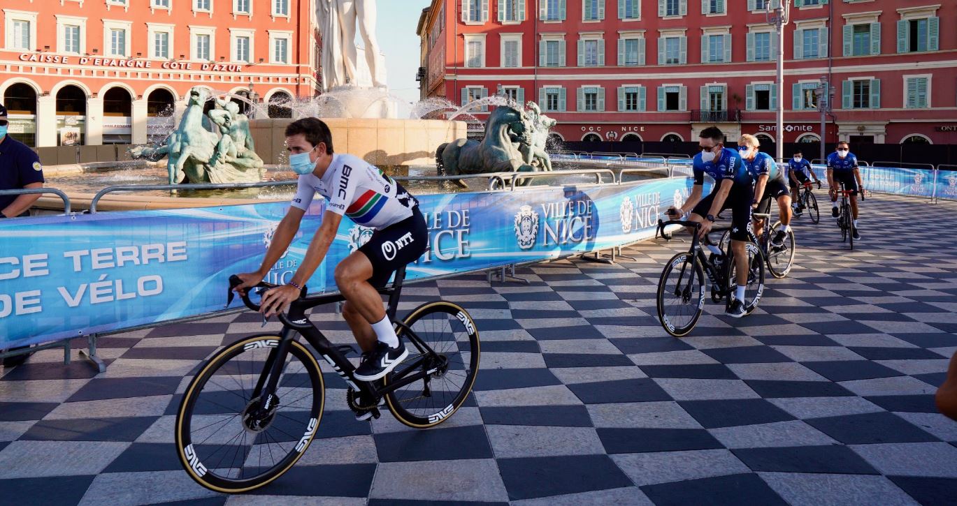 Confirman casos de coronavirus en el Tour de Francia, a dos días del inicio de la carrera