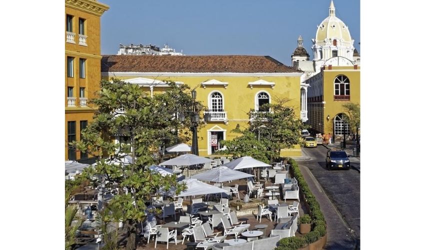 Con algunas restricciones, Cartagena entra en la fase de aislamiento selectivo
