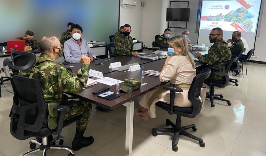 Comandante del Ejército le responde a ‘Los Pachenca’: «serán golpeados contundentemente»