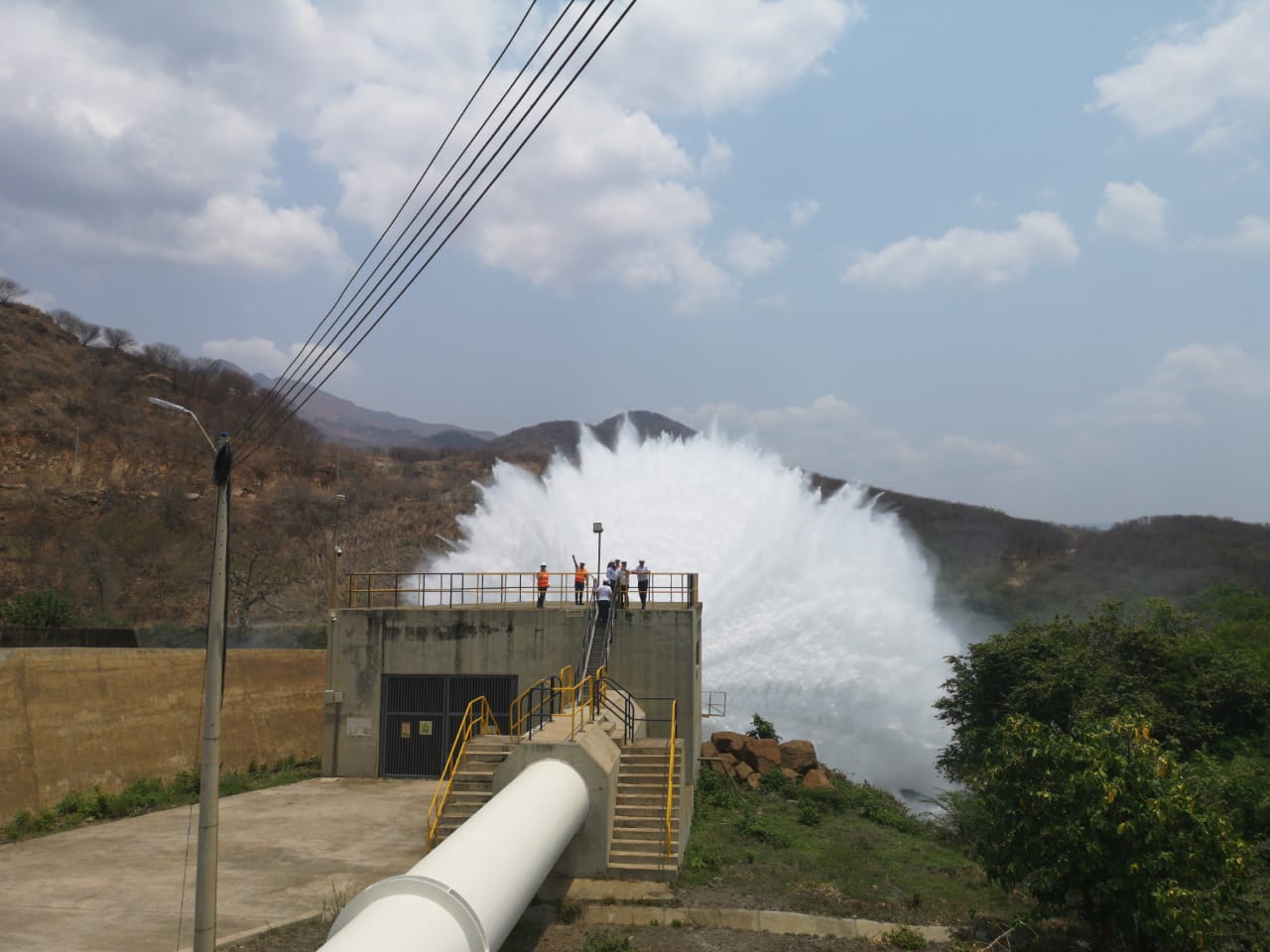 Siguen las divisiones por anuncio de construcción del distrito de riego San Juan: habrían recursos para el Ranchería