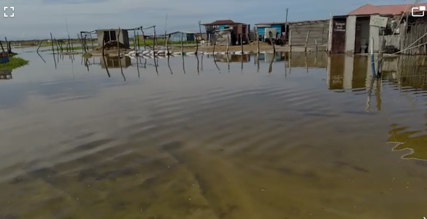(En video) Playas de Mayapo inundadas por las lluvias