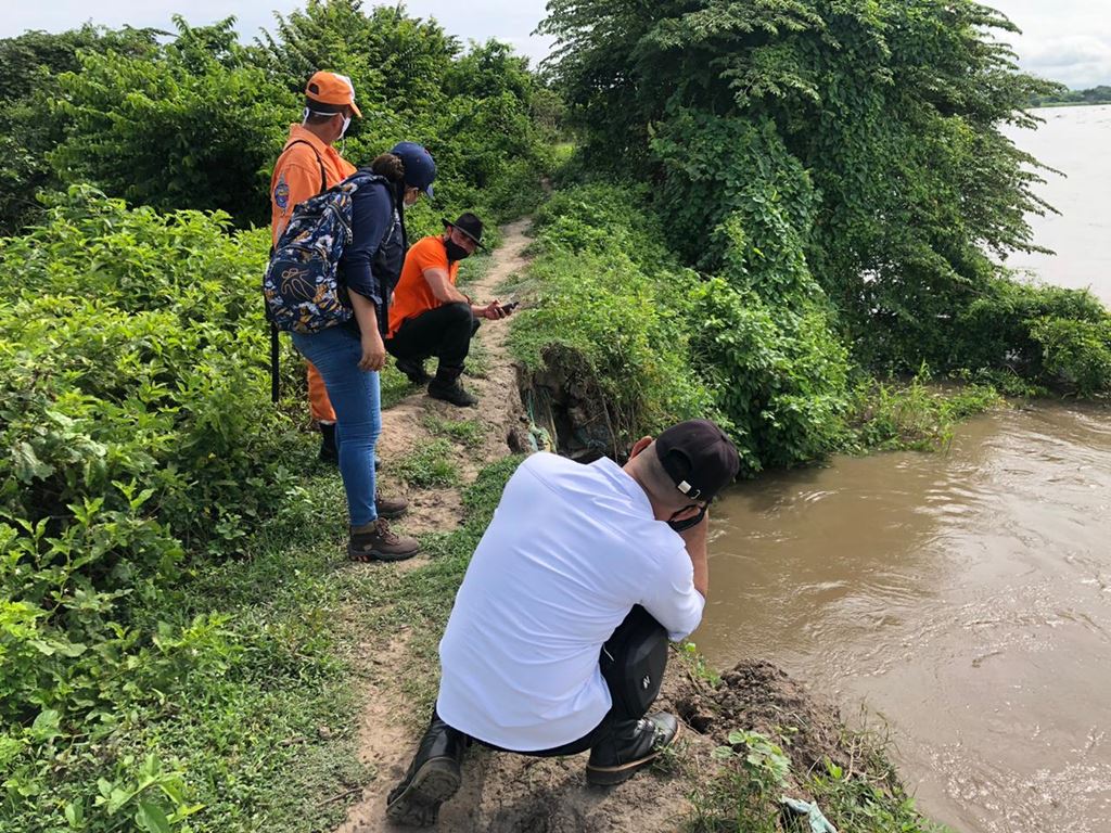Advierten posible desbordamiento del río Magdalena en zona rural del municipio de El Banco