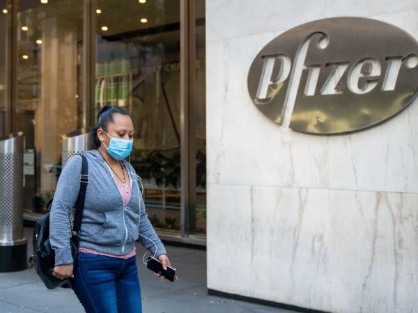 Pfizer y BioNTech solicitarán autorización para su vacuna en EEUU
