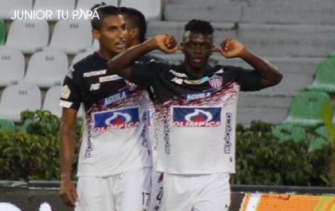 Junior golea al Cúcuta y vuelve al grupo de los ocho en la liga colombiana