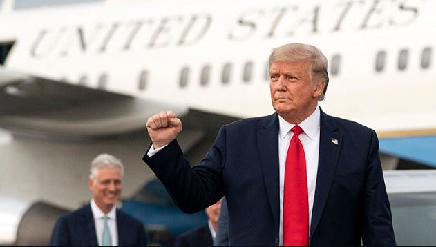 Trump acusa a Pfizer de retrasar resultados de su vacuna contra el Covid-19