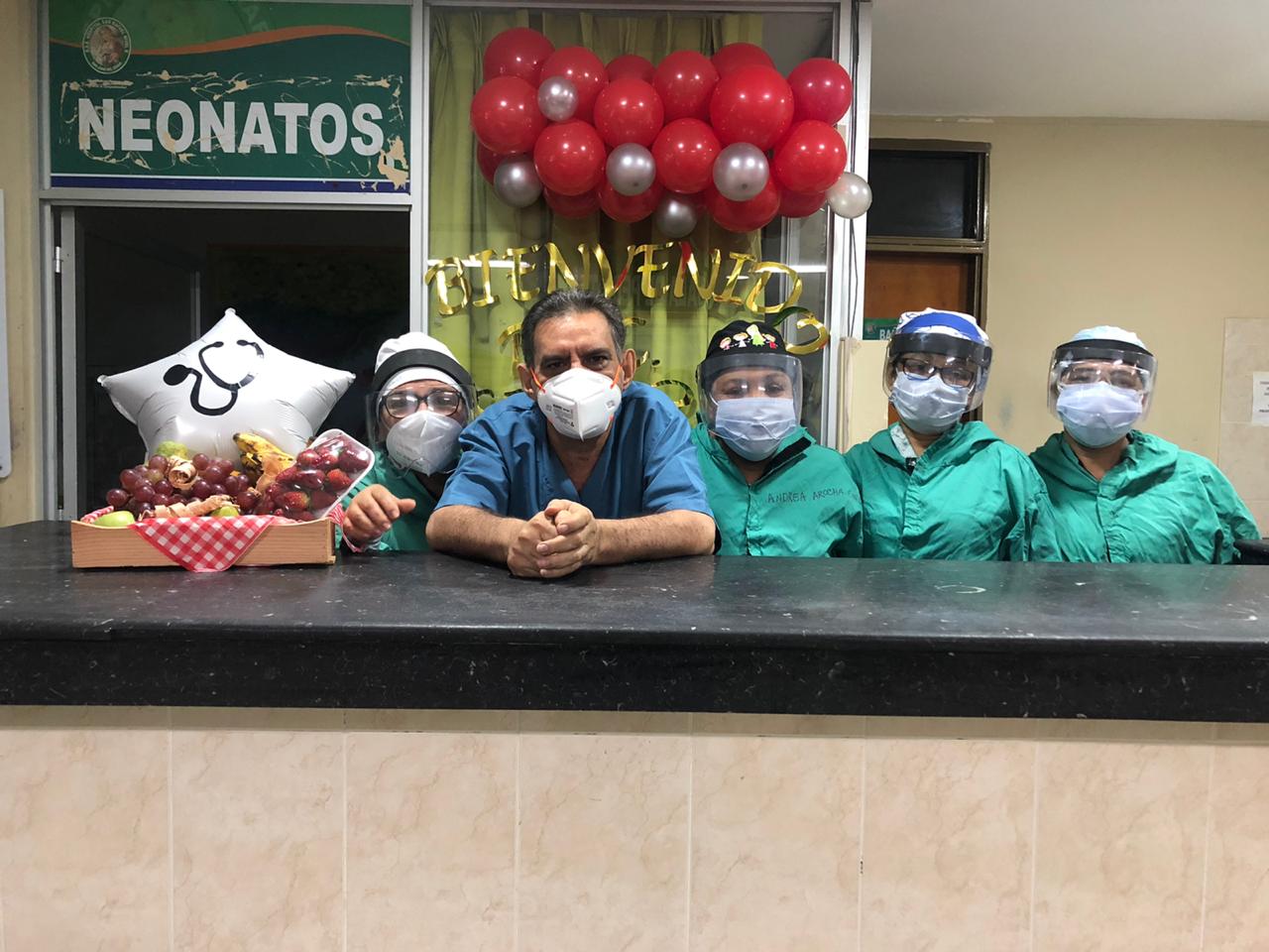 El ‘Doctor de los niños’ se reintegra al hospital San Rafael tras derrotar al Covid-19