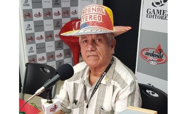 Unidos en oración por la salud de Enrique Herrera Barros