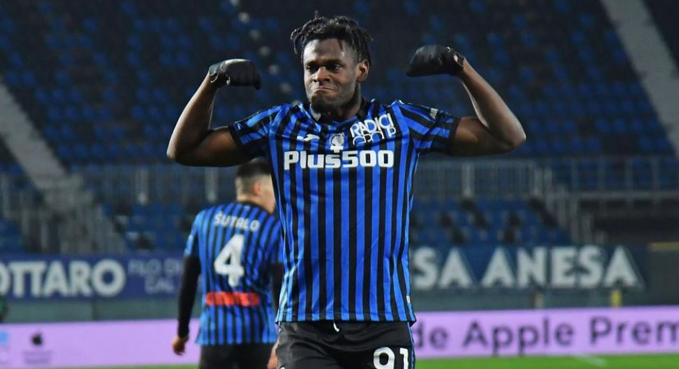 Con gol y asistencia de Duván Zapata, Atalanta clasifica a la final de la Copa de Italia