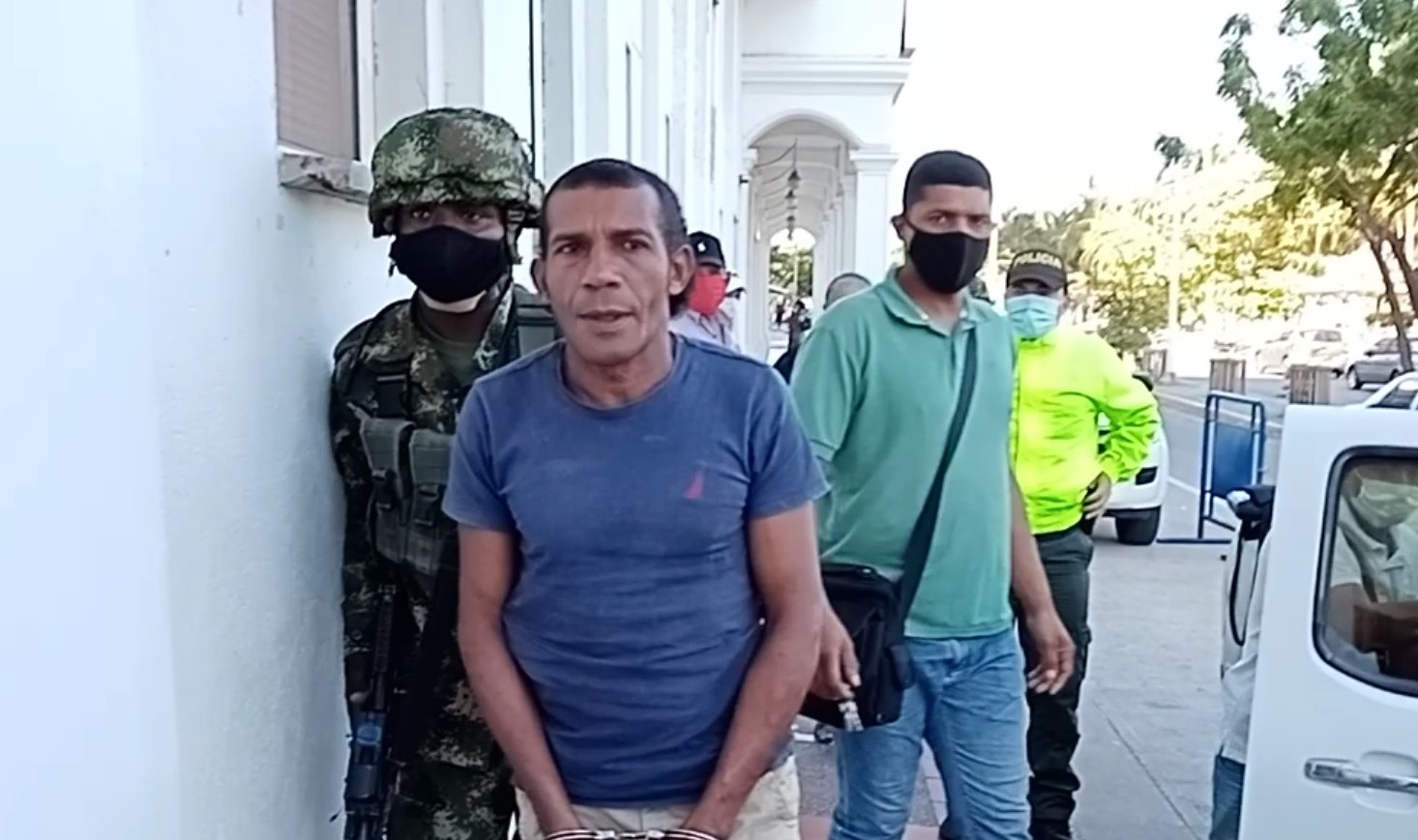 CTI de la Fiscalía allanó varias viviendas en el barrio 31 de Octubre de Riohacha: un capturado por tráfico de estupefacientes