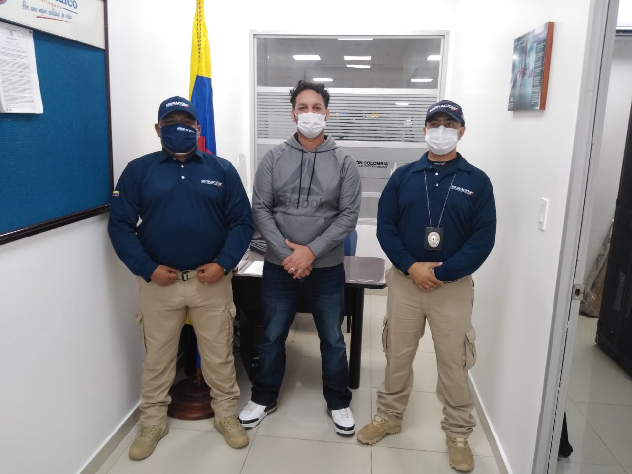 Expulsan a dominicano que estaba indocumentado en la vía que comunica de Maicao a Paraguachón