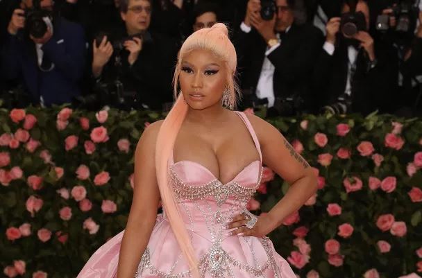 Padre de Nicky Minaj muere tras ser arrollado por un carro