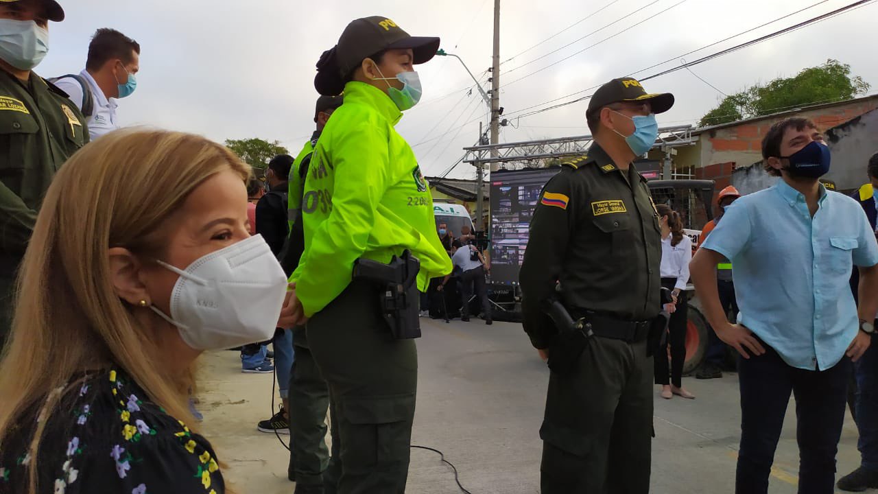 Director de la Policía Nacional asegura que investigación del atentado en supermercado de Barranquilla «va por buen camino»