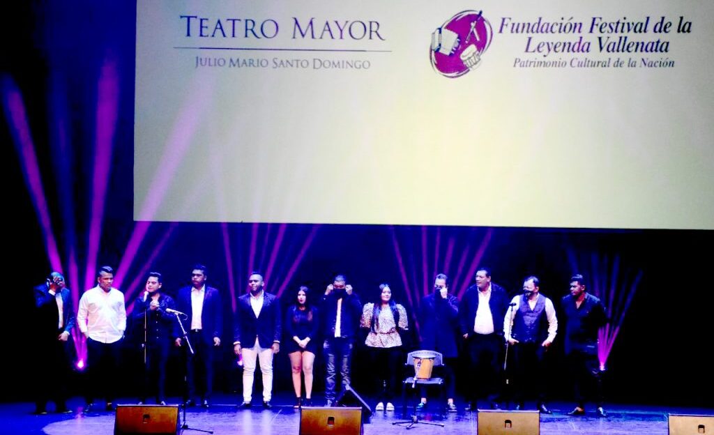 Majestuosa gala musical de Reyes y Reinas del Festival de la Leyenda Vallenata, en Bogotá