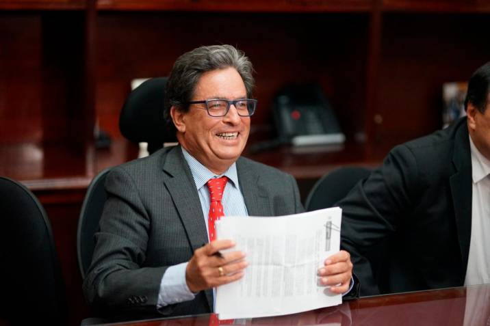 MinHacienda radicó reforma tributaria ante el Congreso de la República