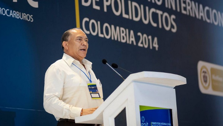 Exministro Amylkar Acosta se defiende de las acusaciones de la Procuraduría. Explicó por qué no incurrió en una falta disciplinaria
