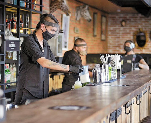Restaurantes y gastrobares de Cartagena convocan plantón por horario de toque de queda
