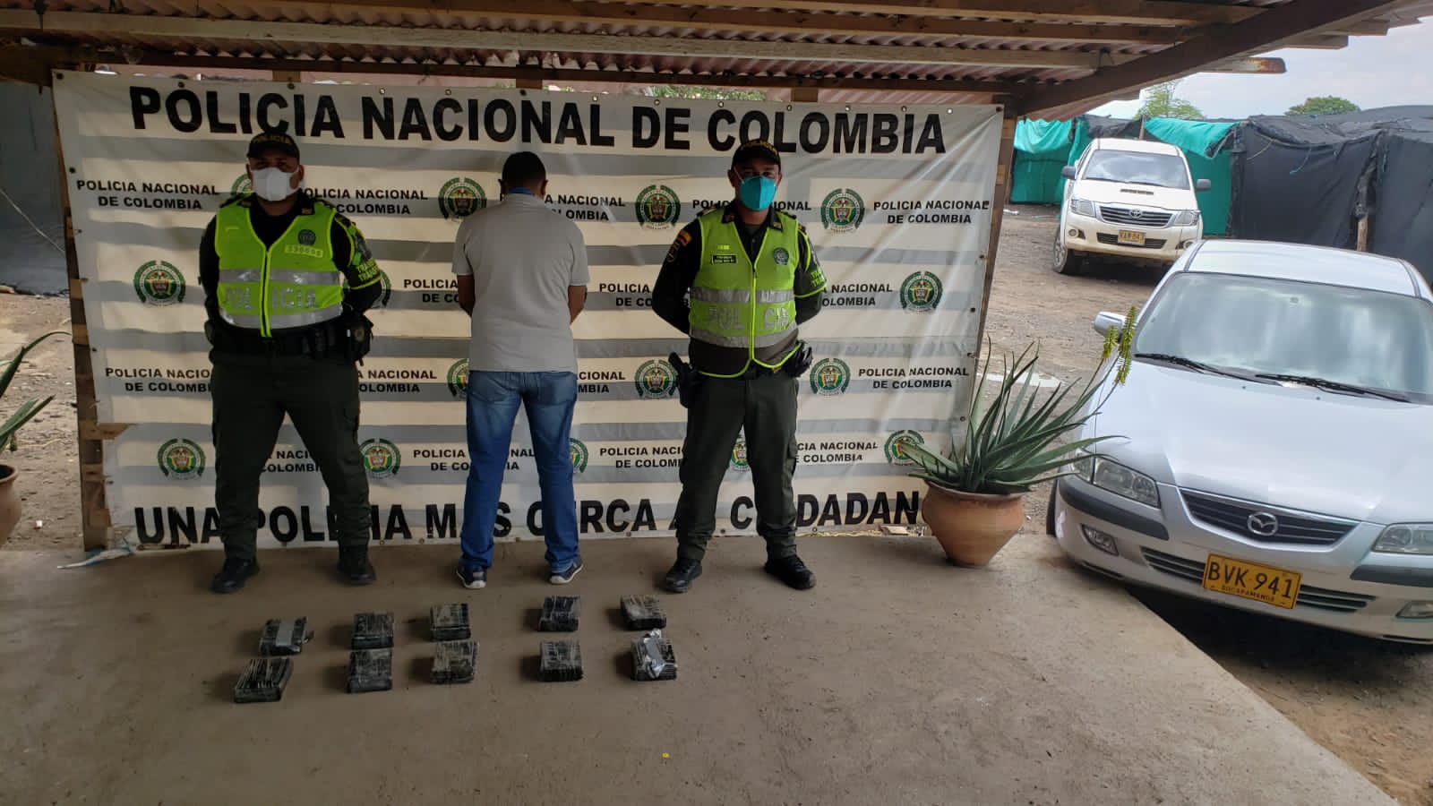 Setra incautó 11 kilos de cocaína camuflados en un vehículo: un capturado