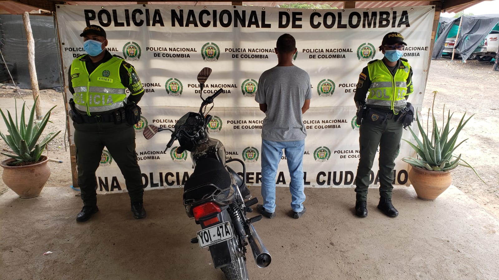 Dos capturados por receptación y uso de documento falso, en carreteras de La Guajira