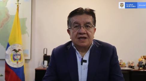 Sin agendamiento, personas de 30 a 34 años ya pueden vacunarse