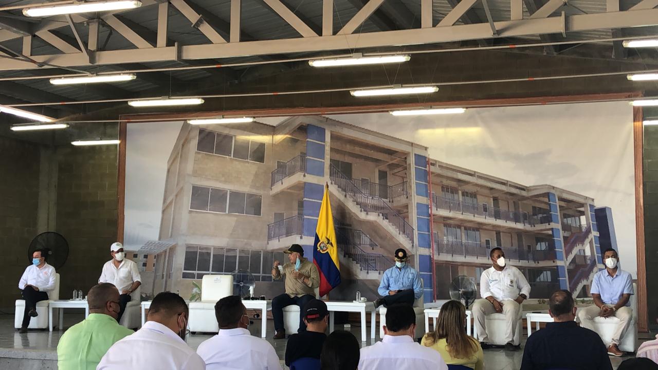 “Mi salida es por un tecnicismo, más no por un acto de corrupción”: Nemesio Roys