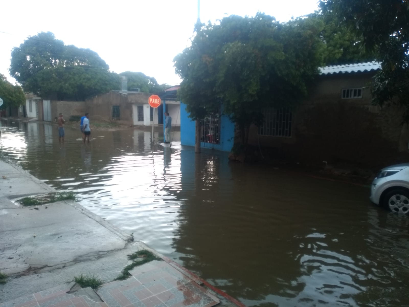 Más de diez barrios afectados por lluvias este miércoles en Riohacha: varios de ellos con problemas en el alcantarillado