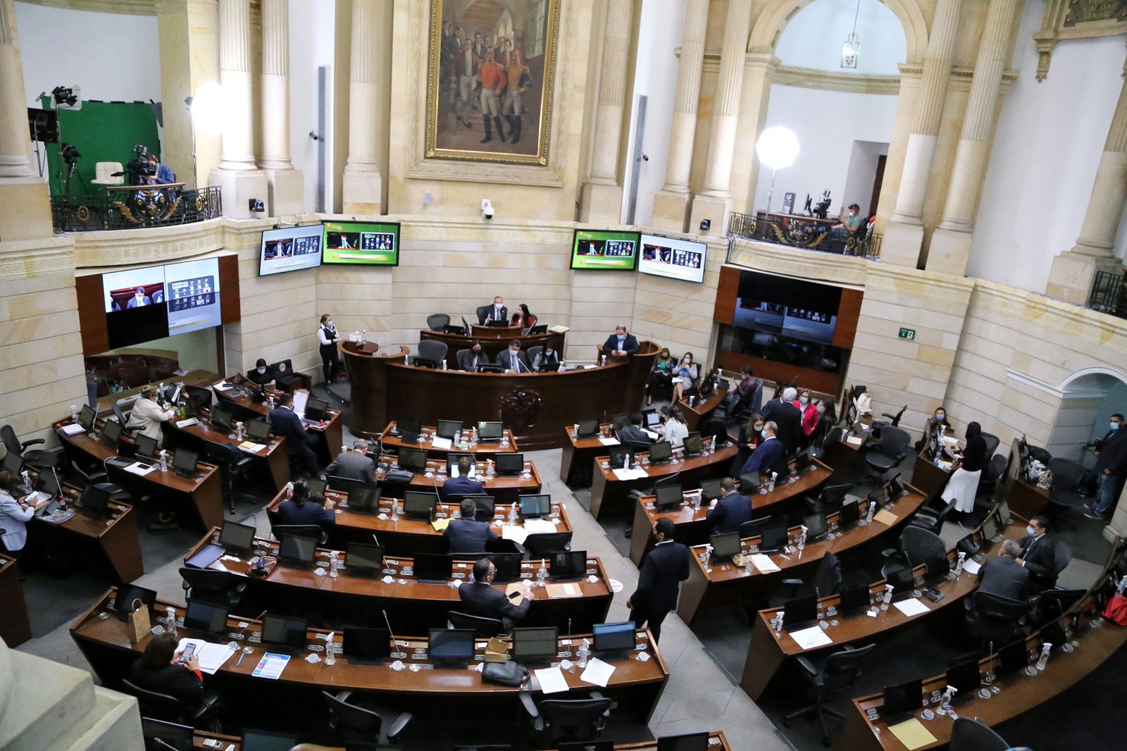 Con 77 votos a favor, Senado aprobó proyecto de reforma tributaria