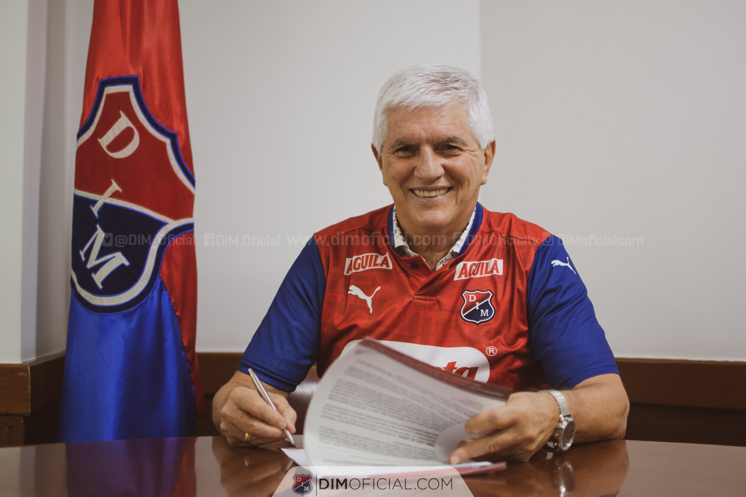 Julio Comesaña, nuevo DT del Deportivo Independiente Medellín