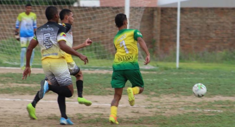 Club Deportivo JM se afianzó en la tabla con dos victorias seguidas