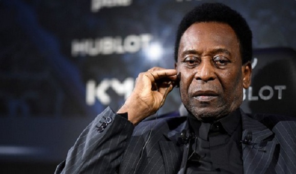 Pelé vuelve a ser ingresado a UCI por complicaciones de salud