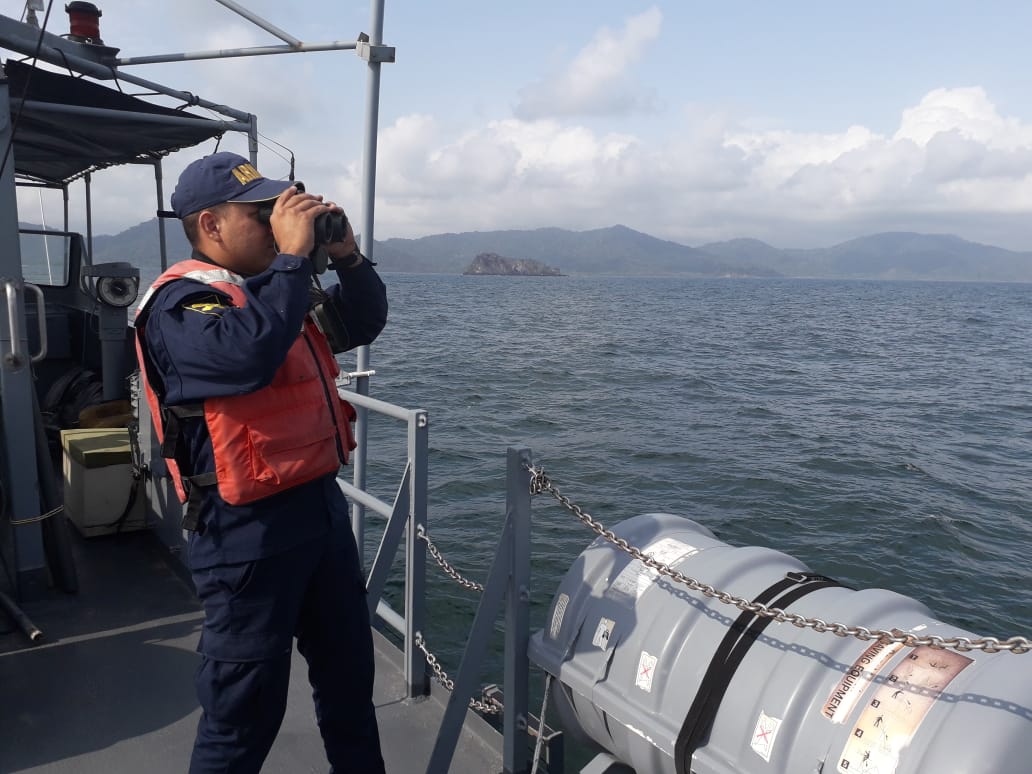 Tres muertos y un menor de 8 meses desaparecido deja naufragio en Acandí, Chocó