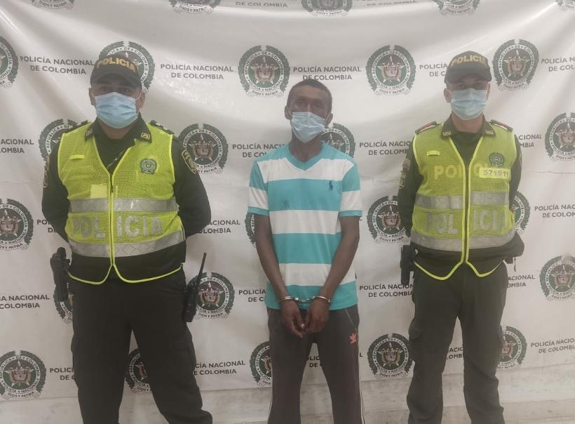 Detenido sujeto que fue denunciado por su pareja de agredir física y verbalmente a su hijastro