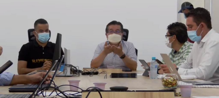 Migrantes regulares e irregulares pueden vacunarse, asegura Minsalud