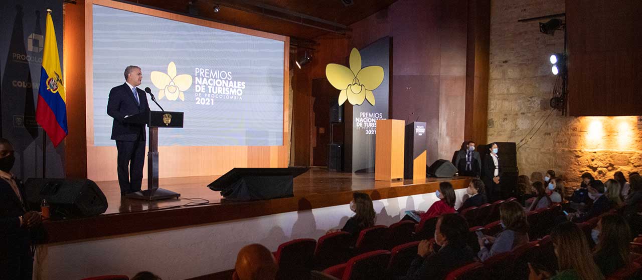 Con más de 1,8 millones de visitantes, Colombia superó la meta de llegada de turistas de todo el 2021