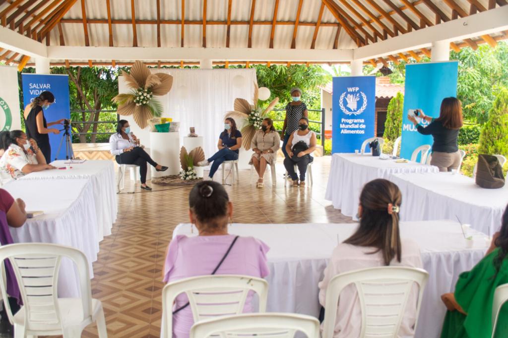 Gobernación exalta labor de la mujer rural en un evento en Fonseca
