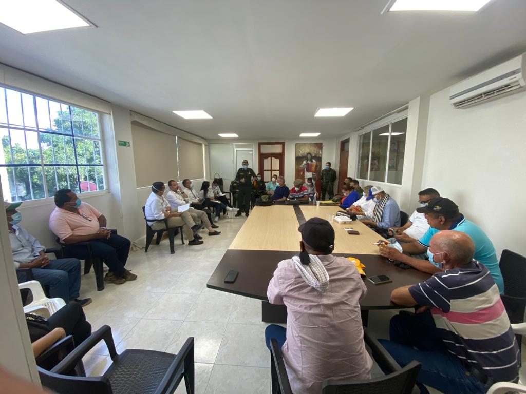 Ganaderos y Gobierno departamental trazan estrategias para combatir el abigeato: 30 millones de recompensa por información de delincuentes