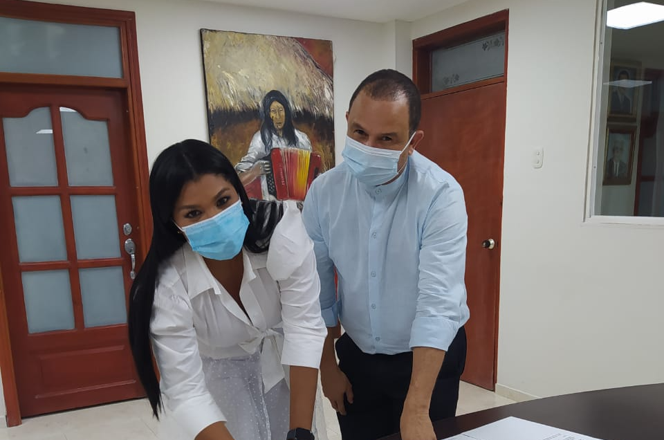 Posesionada nueva secretaria de Desarrollo Económico y Rural de San Juan del Cesar