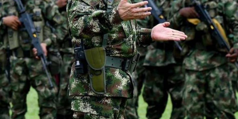 Diez soldados heridos dejan combates contra disidencias de las Farc en Buenaventura