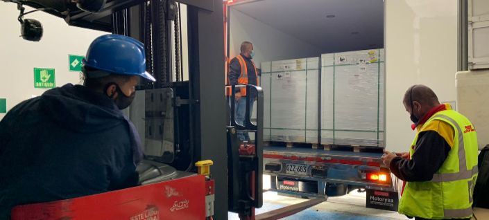 Colombia recibió nuevo lote de 2.1 millones de dosis de Sinovac
