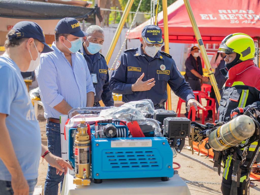 Gobernador fortalece unidades de bomberos del sur de La Guajira