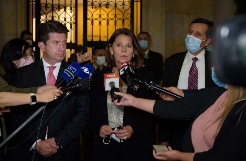 Rusia aclara que su armamento entregado a Venezuela no debe usarse para atacar a Colombia