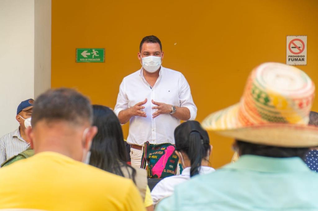 Gobernador hace presencia en mesa de diálogo para mediar soluciones con el gobierno nacional