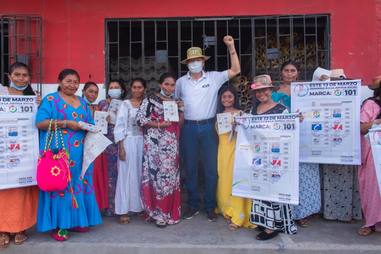 Alejandro Rutto consolida apoyo del pueblo maicaero a su propuesta de la Justicia Social