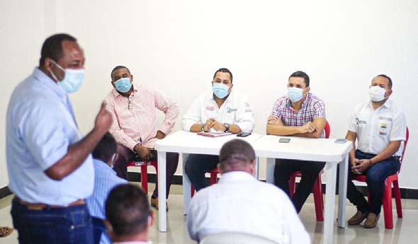 Riohacha se prepara para el regreso a clases: Alcalde lideró primer encuentro con rectores