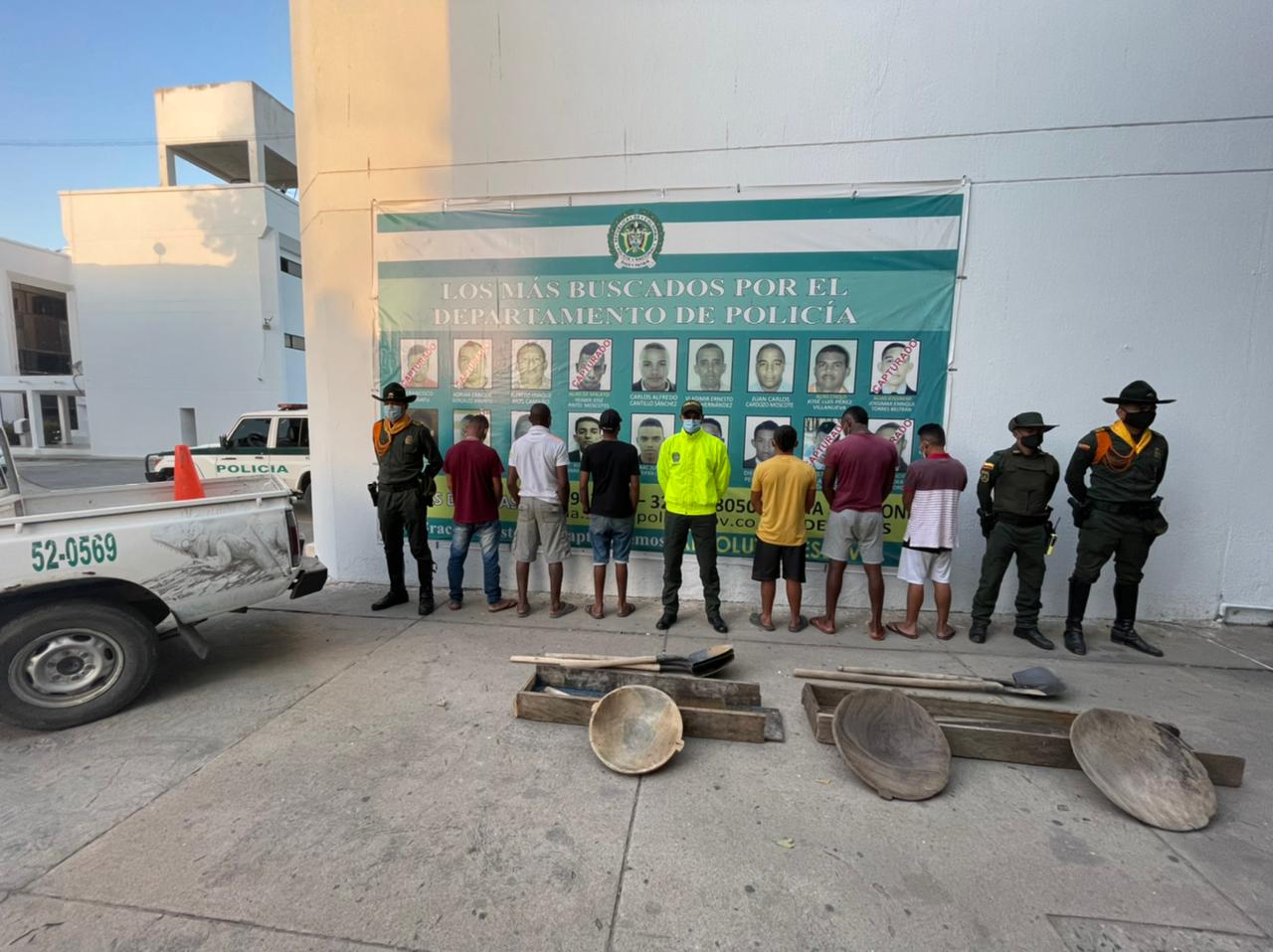 Seis capturados en Dibulla por ejercer la minería ilegal