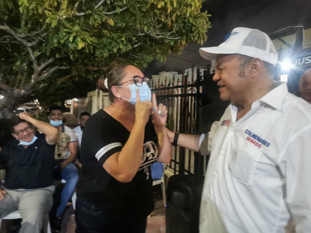 En su tierra natal, Luis Alonso Colmenares cerró su campaña al Senado de la República