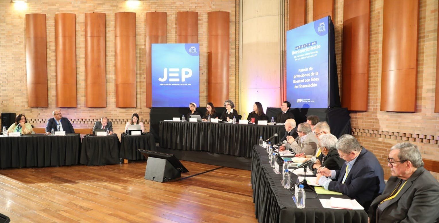 (En Vivo) Avanza segundo día de la audiencia de reconocimiento de secuestros por parte de exFarc ante la JEP