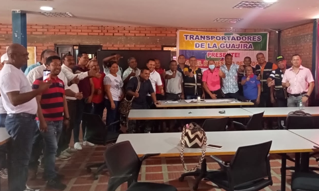 Transportadores de La Guajira advierten paro departamental el 24 de enero si no se cumplen los acuerdos
