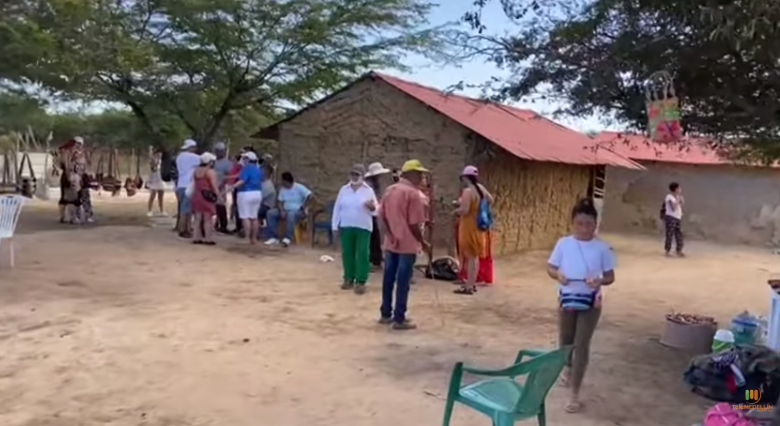 Encapuchados armados asaltaron excursión antioqueña en ranchería wayuú en la vía Valledupar-Riohacha