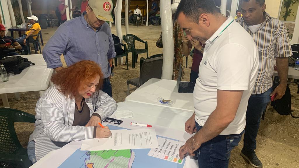 Levantan bloqueos en La Guajira tras acuerdos entre autoridades wayuú y comisión del Gobierno nacional